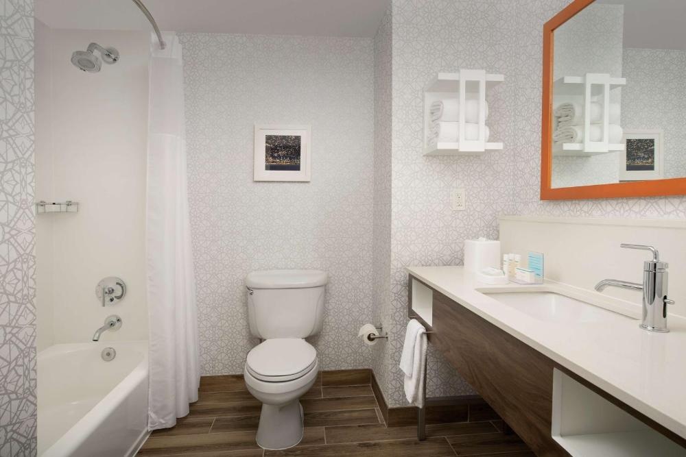 Hampton Inn Baltimore-Downtown-Convention Center Image 16